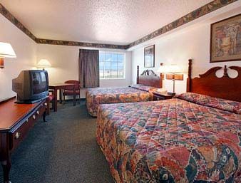 Super 8 Des Moines/Airport Hotel Buitenkant foto